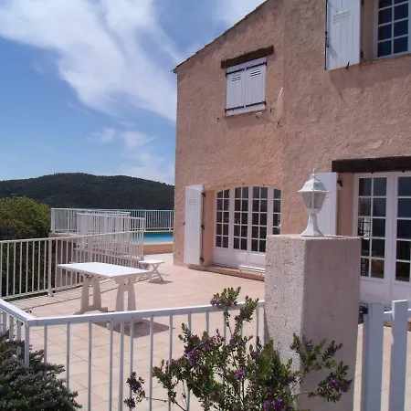Vue Sur Mer-piscine Privee Saint-Raphael (Var)